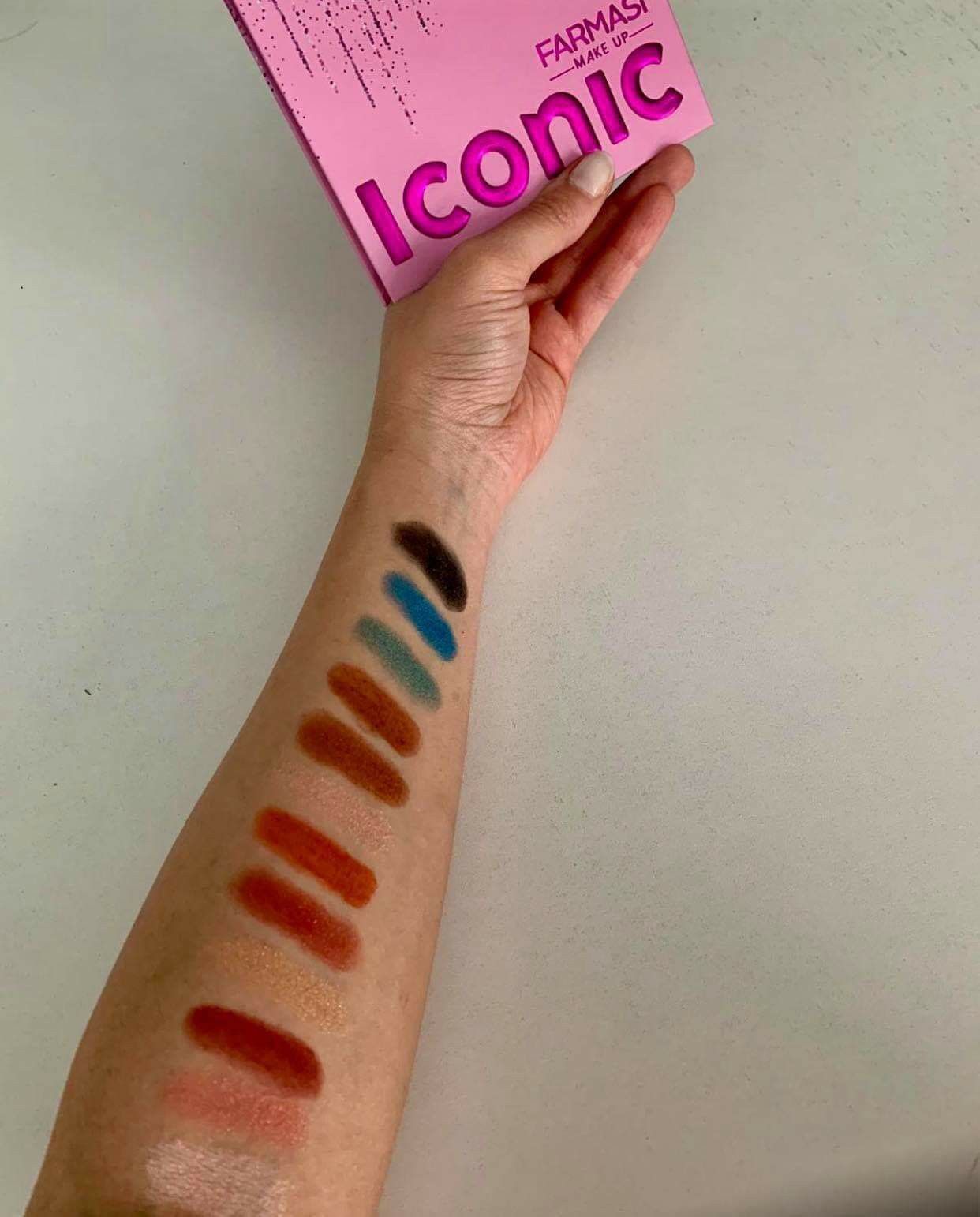Iconic Eyeshadow Palette 12 Shades | Farmasi